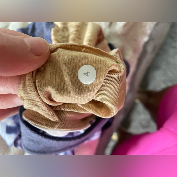 Lululemon Scoop Neck Tank - Ink Blot Deep Indigo - Picture 9 of 9